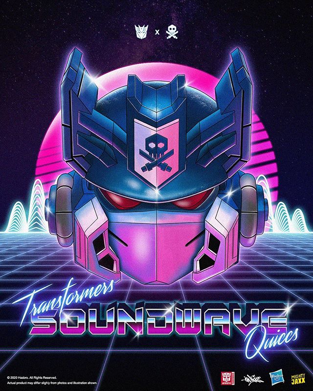 Mighty Jaxx Transformers x QUICCS Soundwave Limited Edition